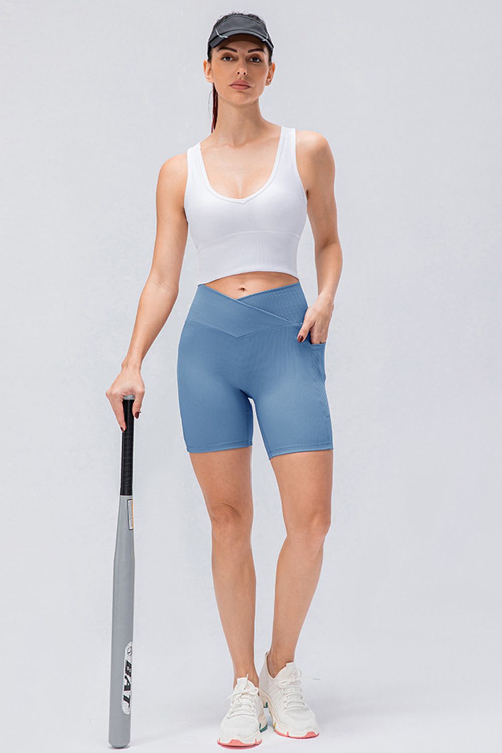 Slim Fit V-Waistband Sports Shorts - Ladyez
