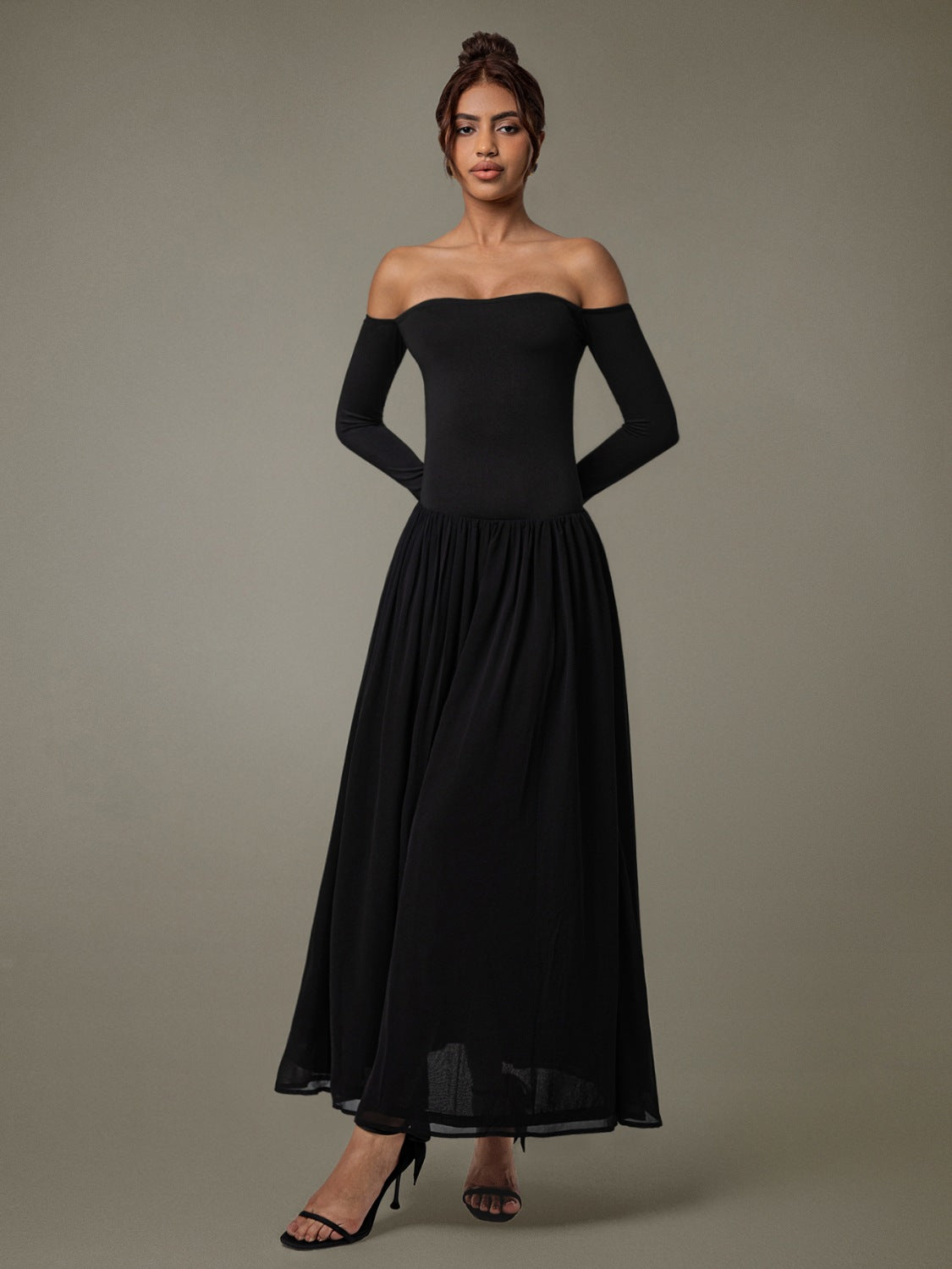 Off Shoulder Long Sleeve Maxi Dress - Ladyez