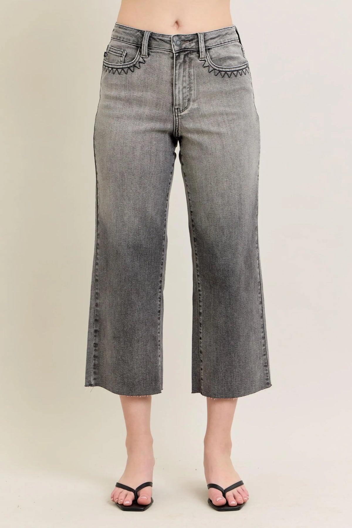 Judy Blue Full Size Wide Leg Capris Jeans Plus Size - Ladyez