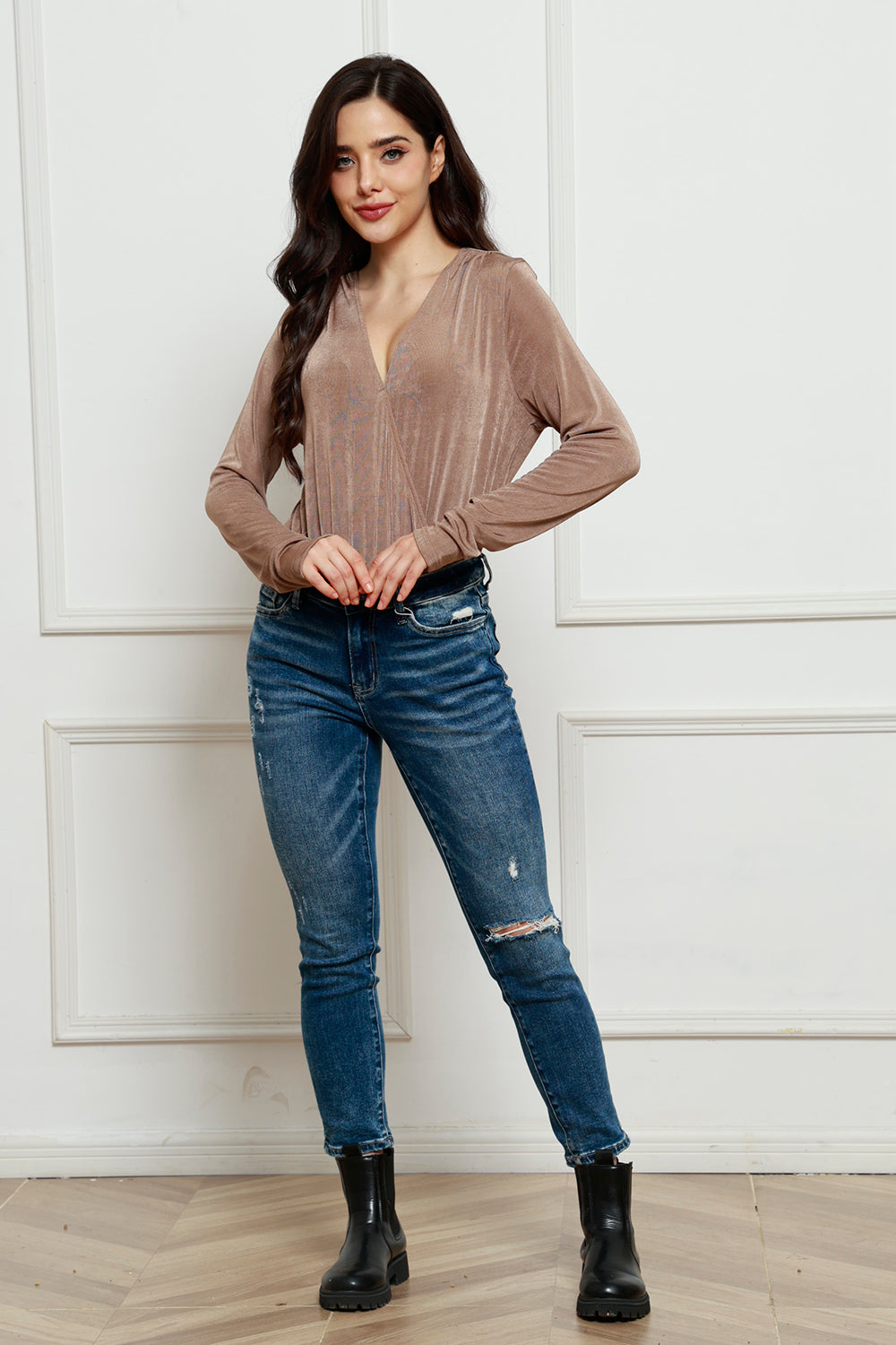 V-Neck Long Sleeve Bodysuit - Ladyez