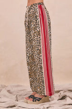 BiBi Leopard Print Pants with Side Contrast and Tucking Welt Pocke