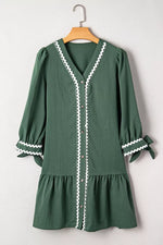 Contrast Ricrac Trim Button V Neck Knotted Bracelet Sleeve Shift Dress