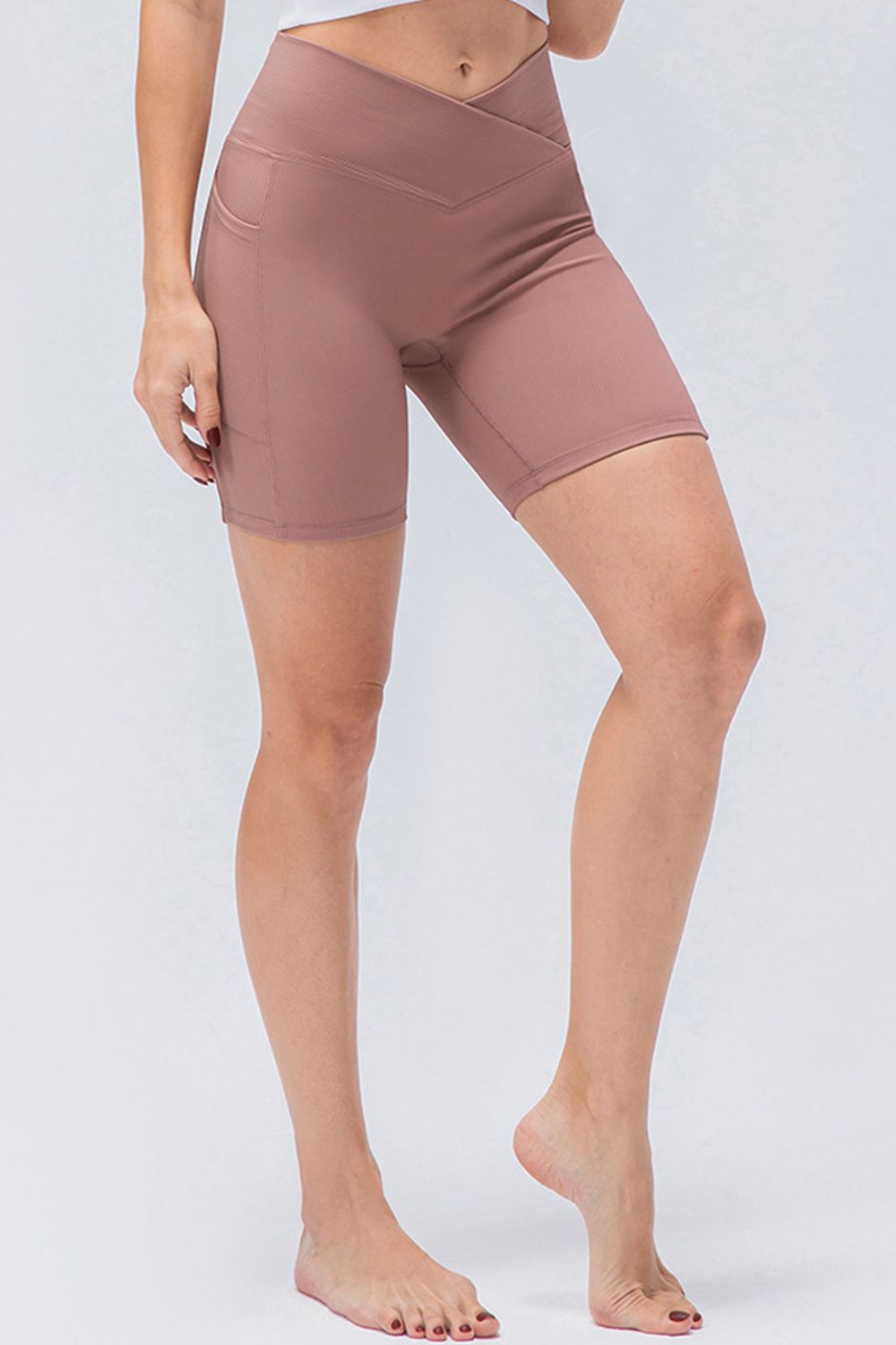 Slim Fit V-Waistband Sports Shorts - Ladyez