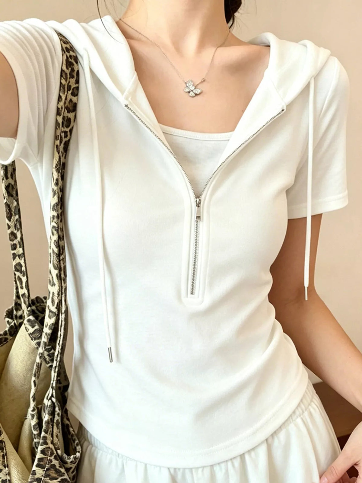 Slim-Fit Half Zip Short Sleeve Hooded Top