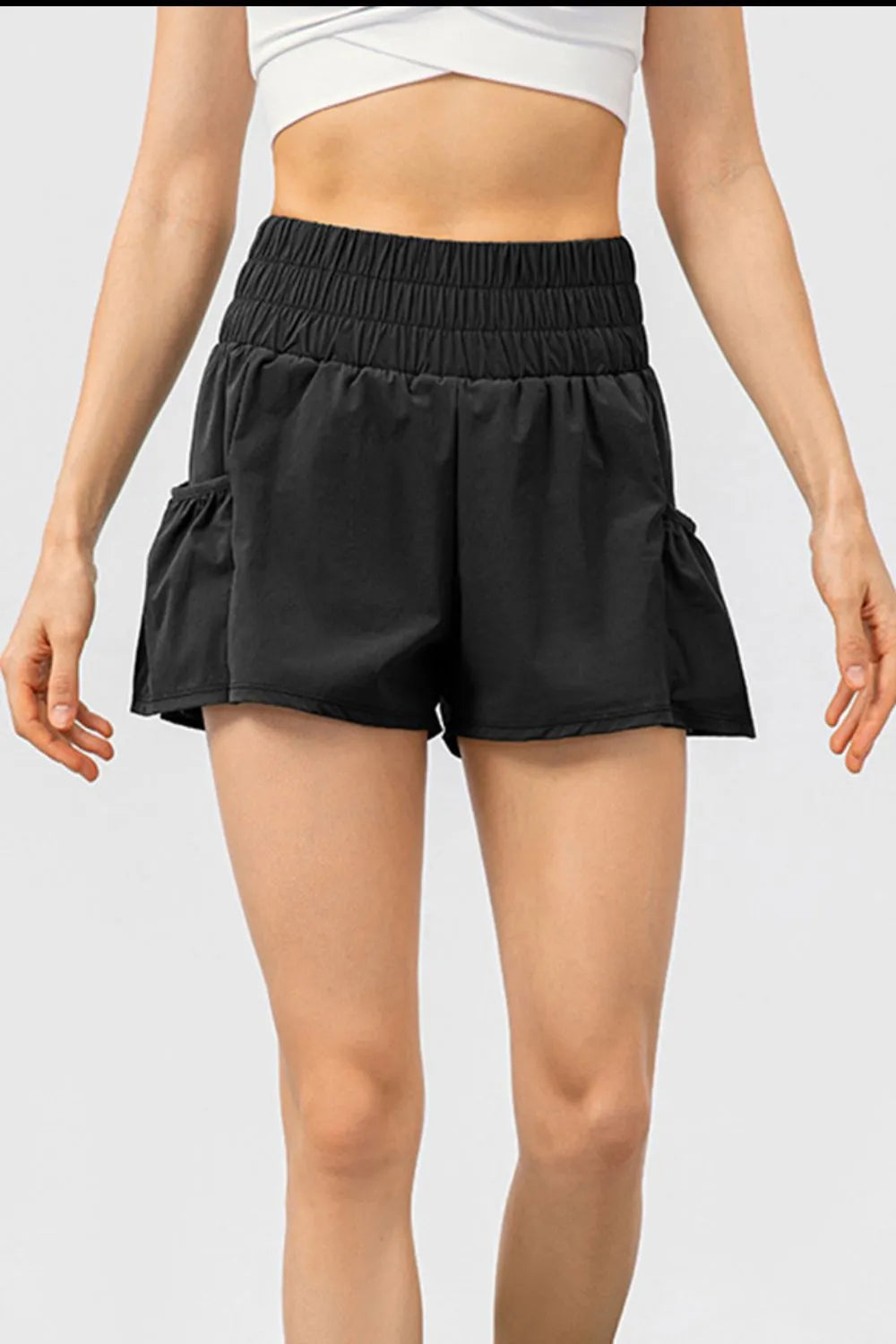 Elastic Waist Pocketed Active Shorts - Ladyez