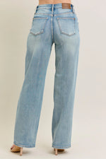 Judy Blue Full Size Hw Destroy & Knee Patch Straight Jeans Plus Size - Ladyez