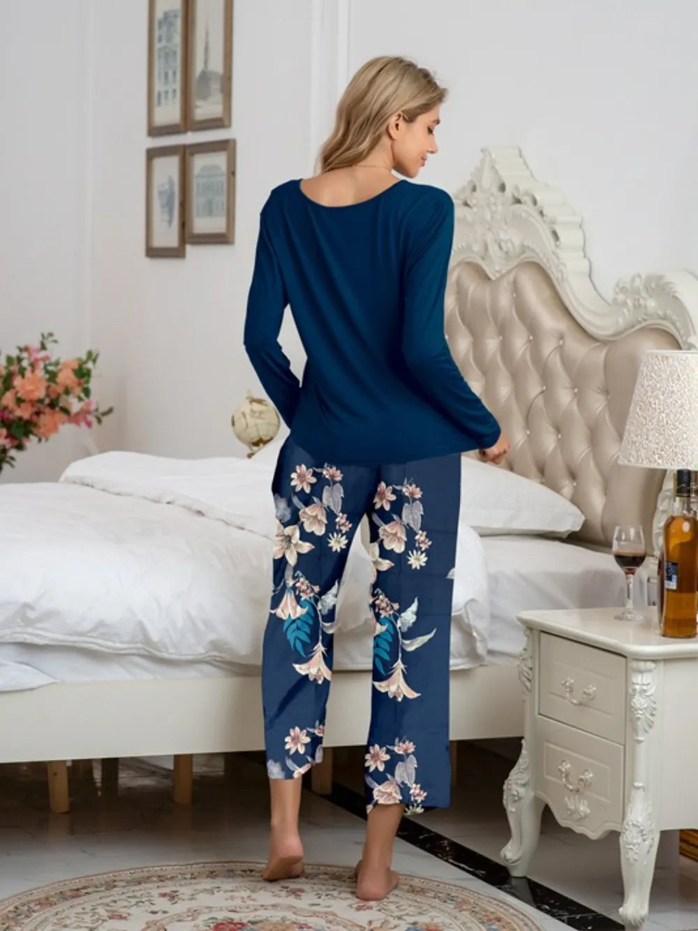 Round Neck Top and Printed Pants Lounge Set - Ladyez
