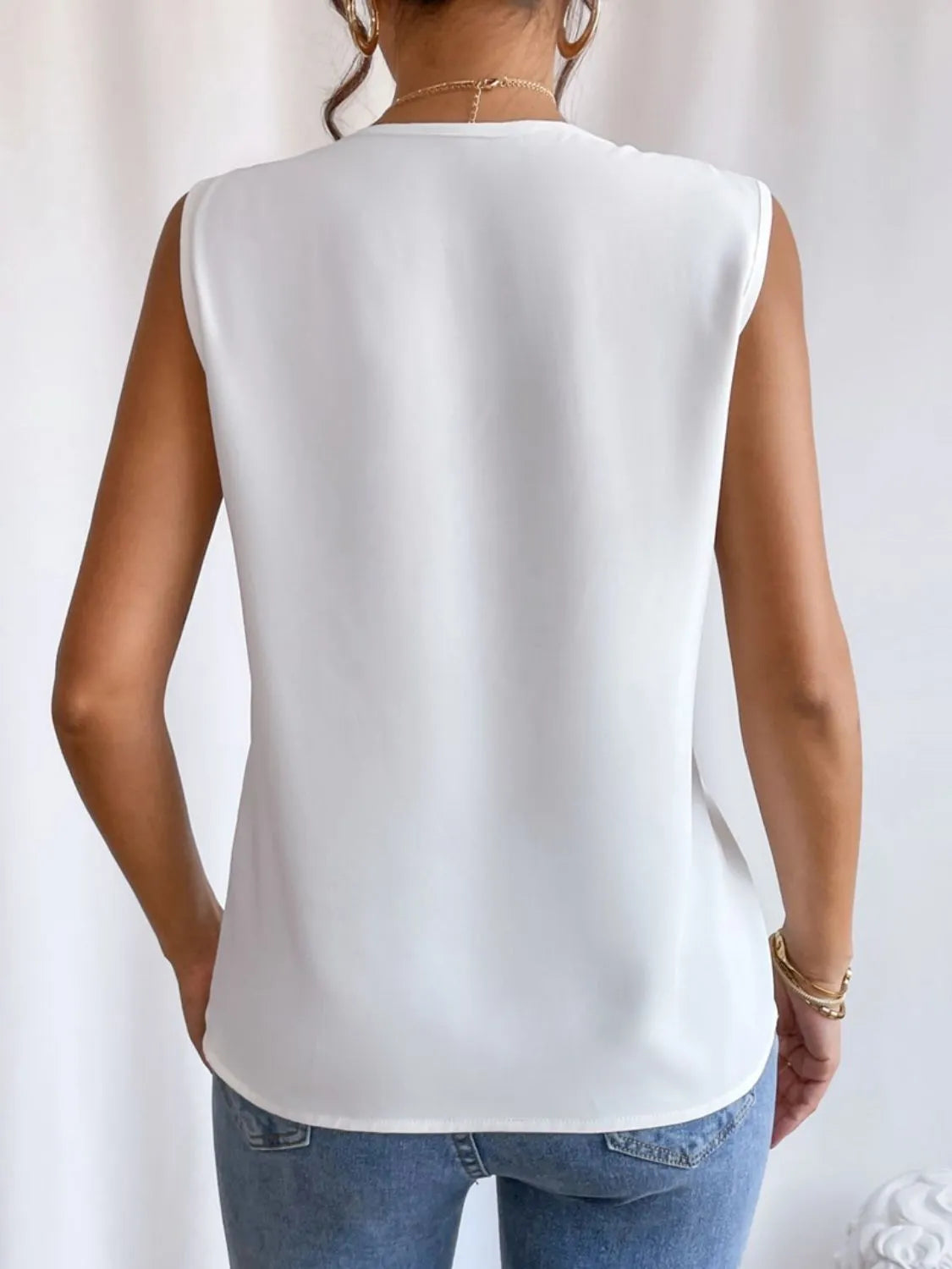 V-Neck Pleated Sleeveless Cami Tank Top - Ladyez