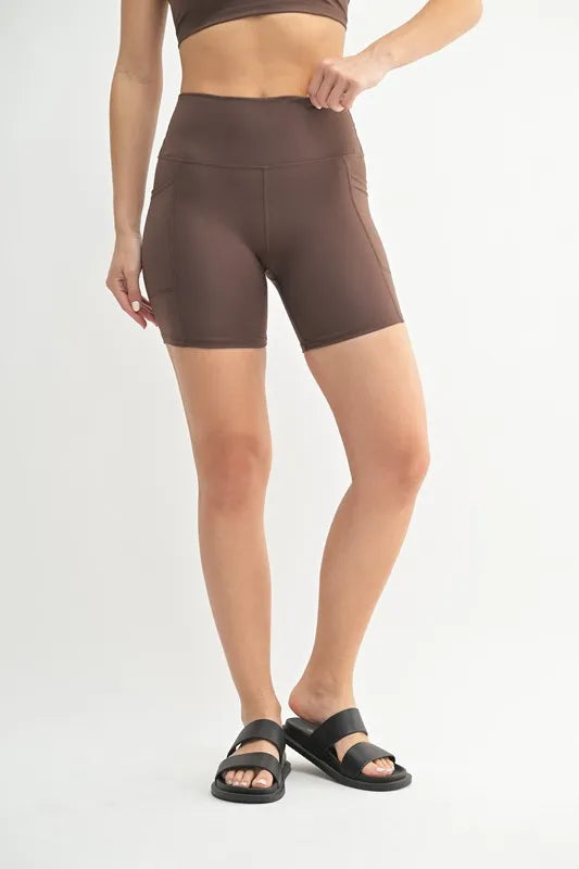 MONO B Venice Cloud Light Sculpt Biker Shorts - Ladyez