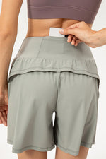Pocketed Elastic Waist Active Shorts - Ladyez