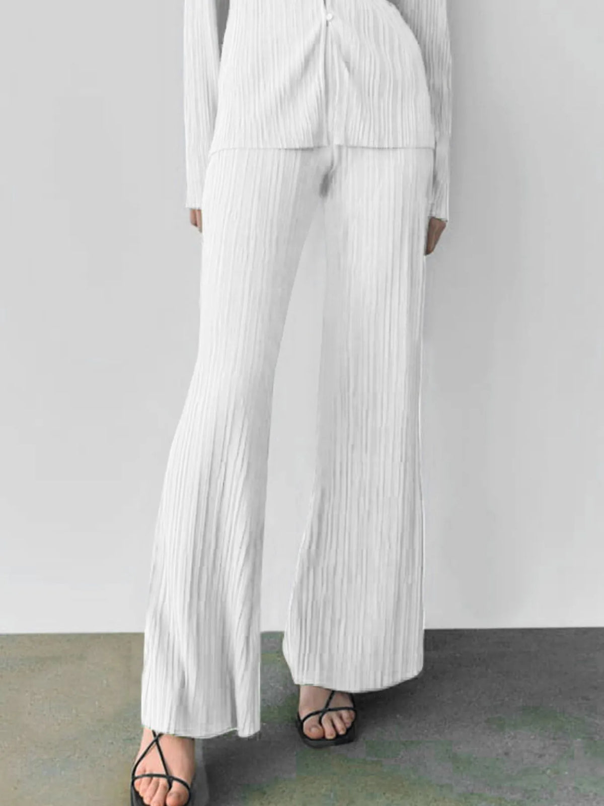 Texture Long Sleeve Top and Pants Lounge Set - Ladyez