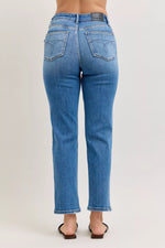 Judy Blue High-Waisted Straight-LegJeans