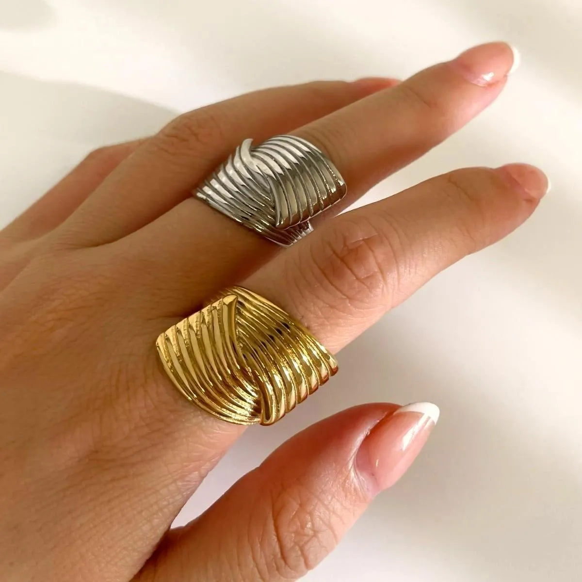 2-Piece Stainless Steel Textured Wave Ring - Ladyez