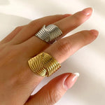 2-Piece Stainless Steel Textured Wave Ring - Ladyez