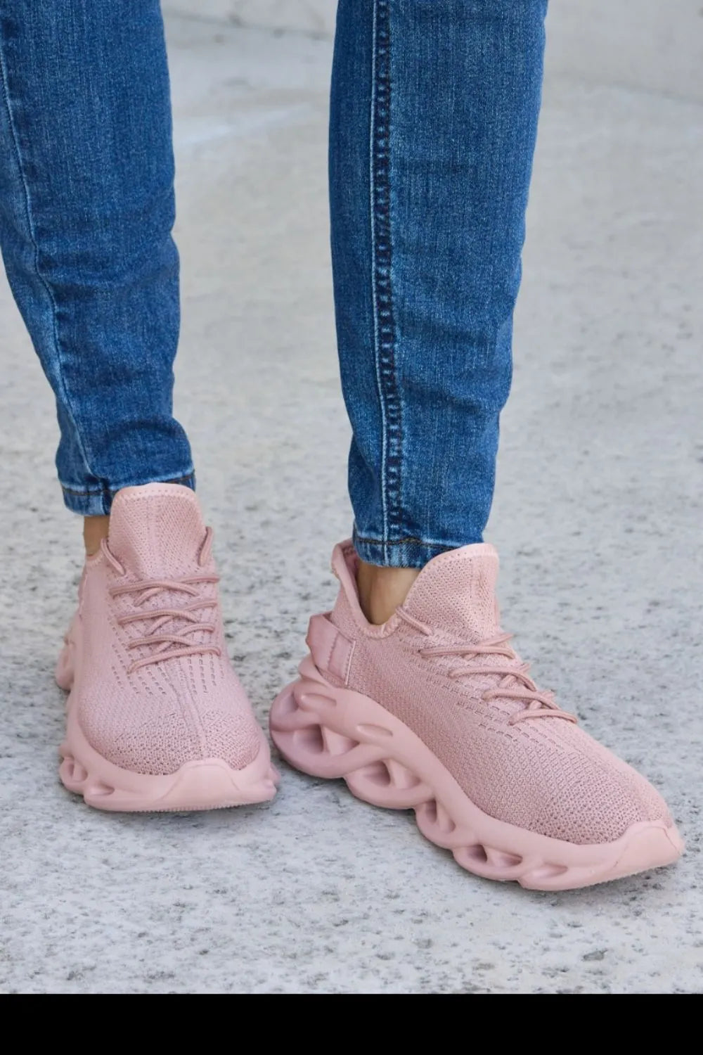Forever Link Mesh Breathable Platform Athletic Shoes - Ladyez