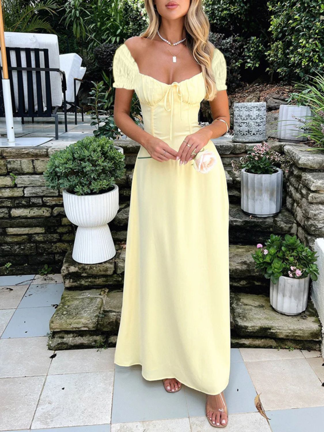 Devine Sweetheart Neck Short Sleeve Maxi Dress - Ladyez