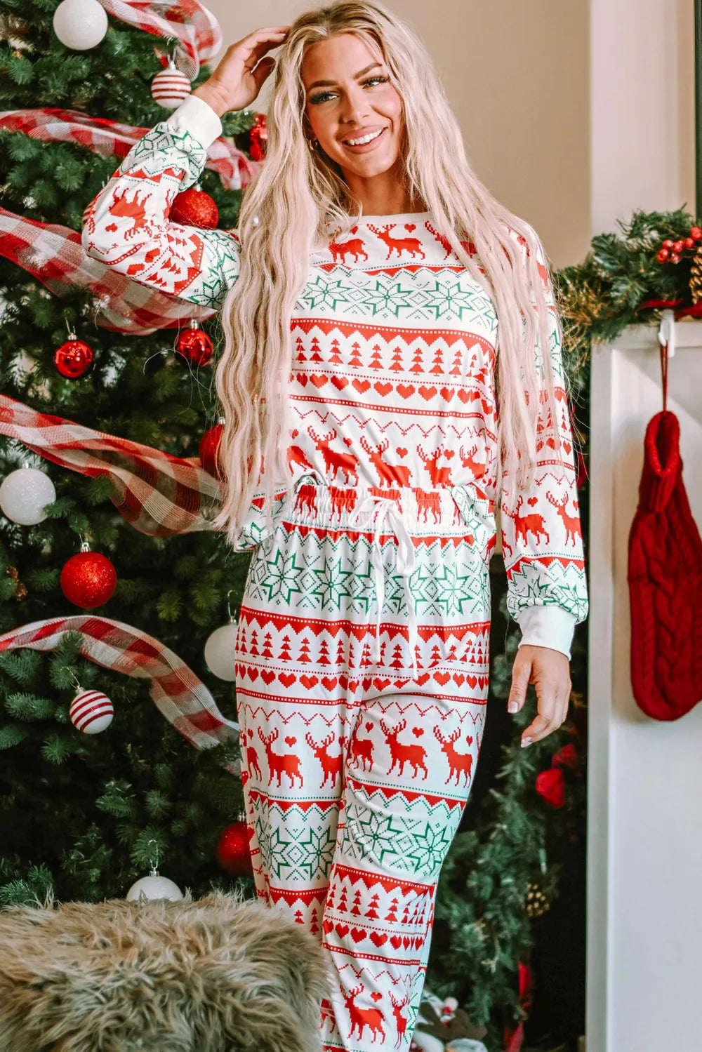 Christmas Element Round Neck Top and Pants Lounge Set - Ladyez