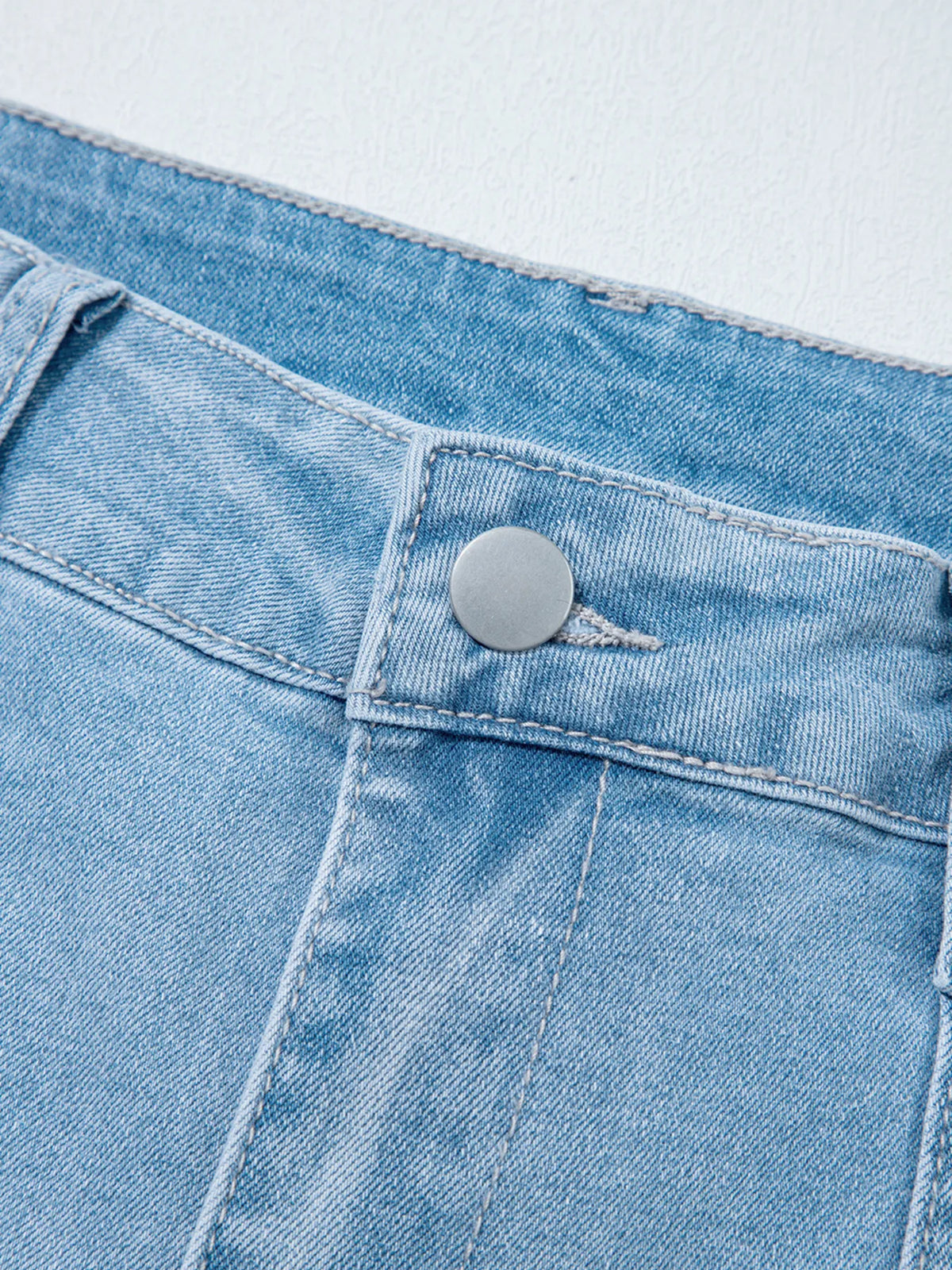 High Rise Barrel Relaxed Patch Pocket Jeans - Ladyez