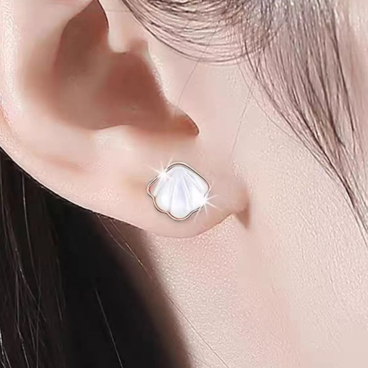 925 Sterling Silver Shell Stud Earrings