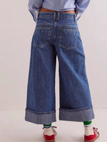 Wide-Leg Cropped Jeans