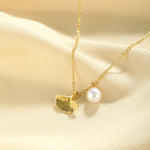 Pearl & Shell Pendant Necklace