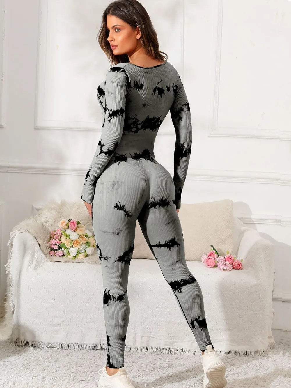 Scoop Neck Long Sleeve Active Jumpsuit - Ladyez