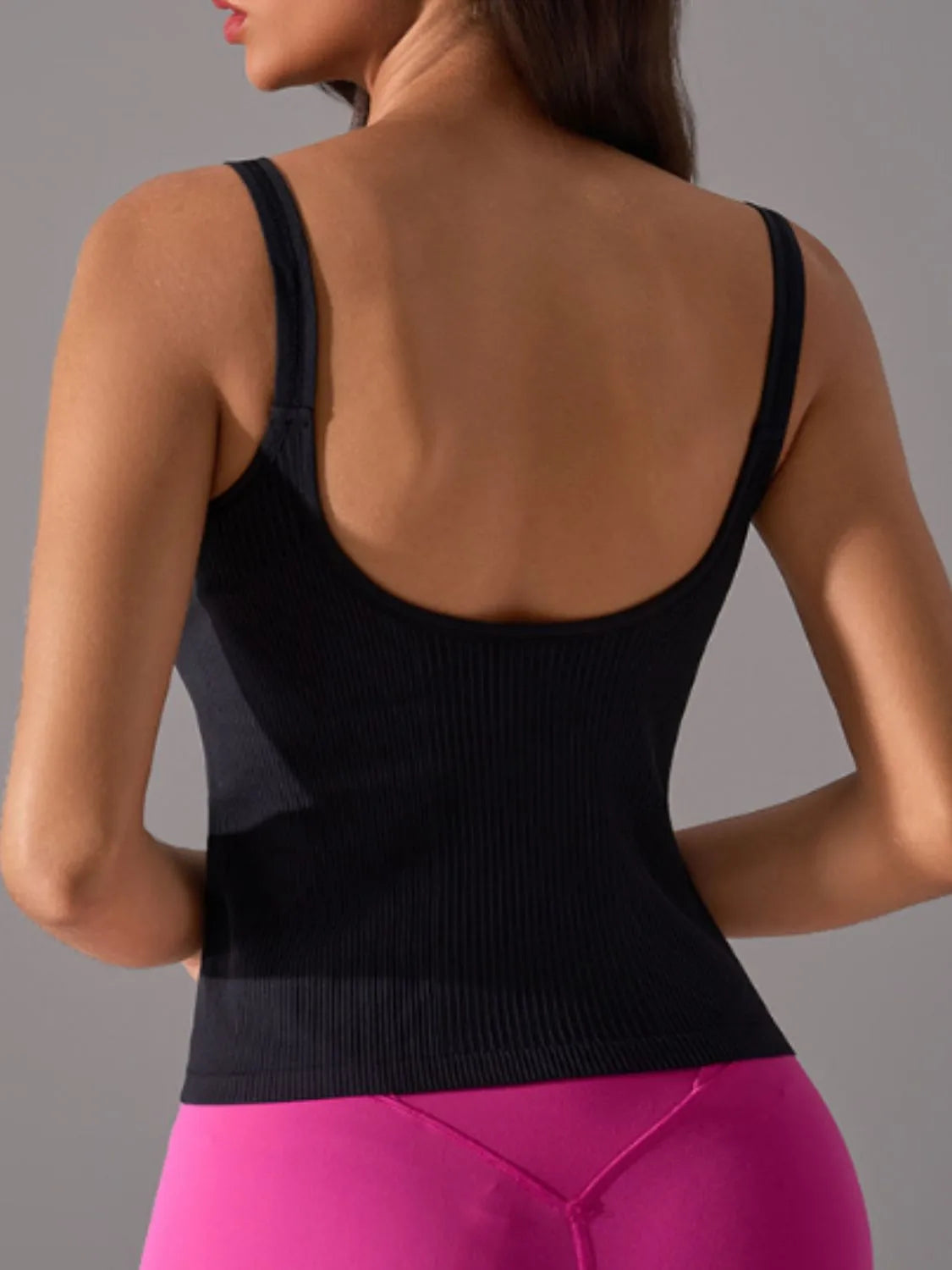 Scoop Neck Active Tank with Detachable Chest Pads - Ladyez