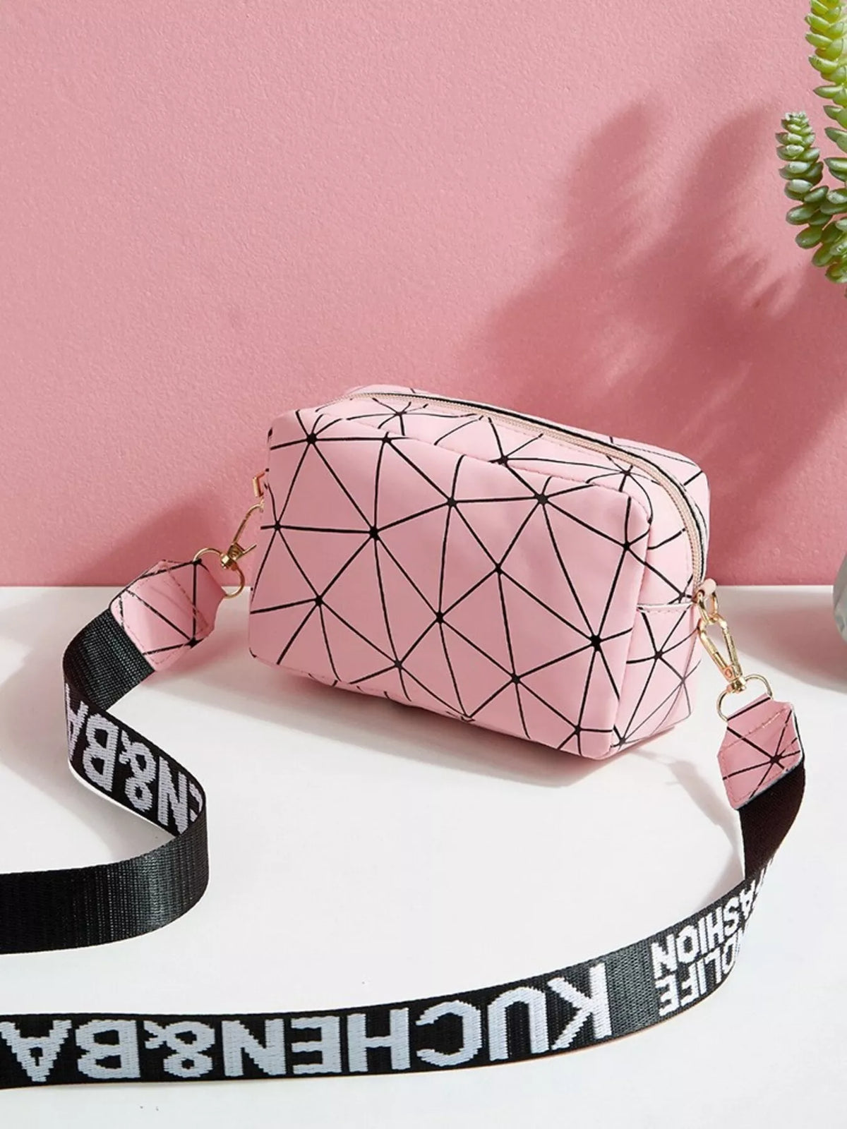 Geometric Pattern Crossbody Bag