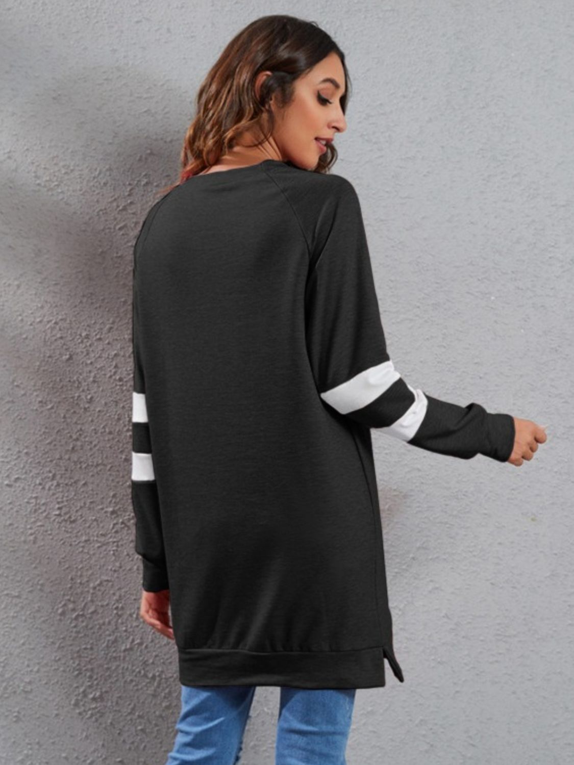 Full Size Striped Round Neck Long Sleeve T-Shirt - Ladyez