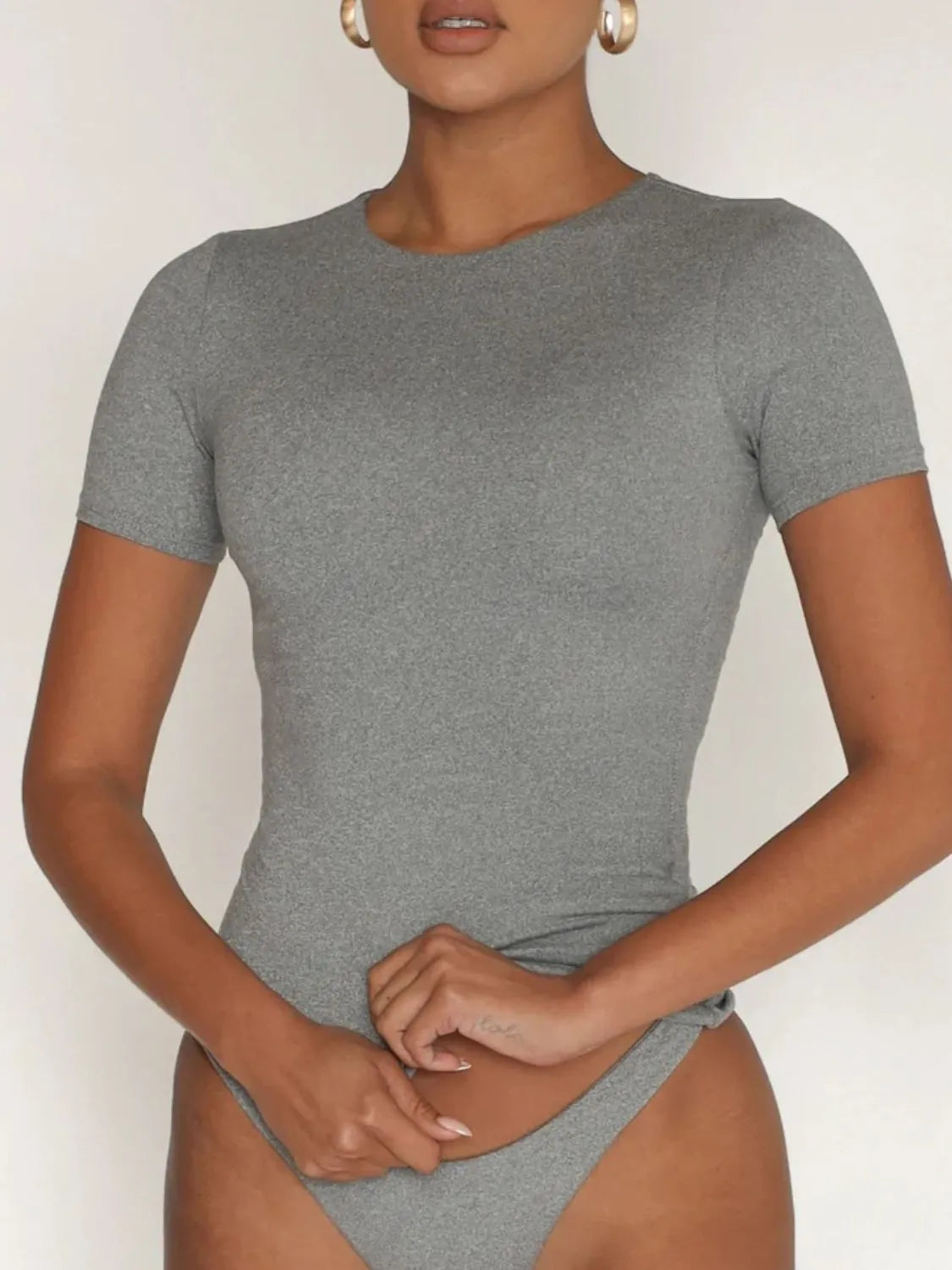 Round Neck Short Sleeve Swim Top - Ladyez