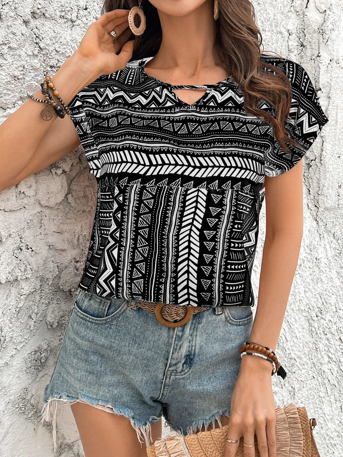 Geometric Print Short Sleeve Blouse