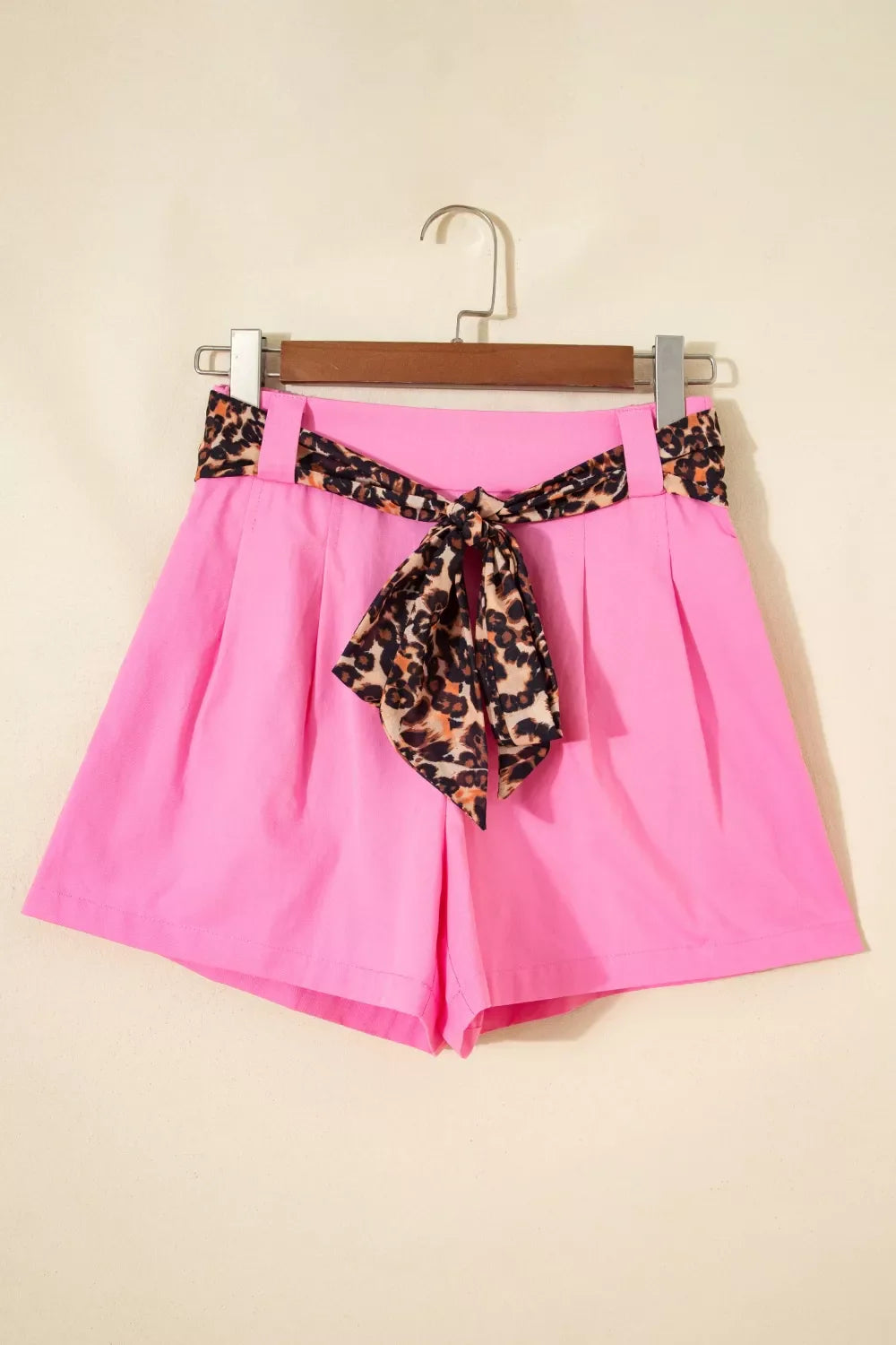 Leopard Contrast Sash Belt Pleated Wide Leg Shorts