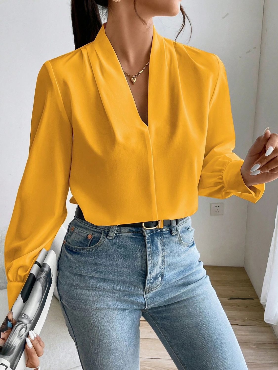V Neck Long Sleeve Top - Ladyez