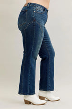 Judy Blue Full Size Seam Detail Straight Leg Jeans Plus Size - Ladyez