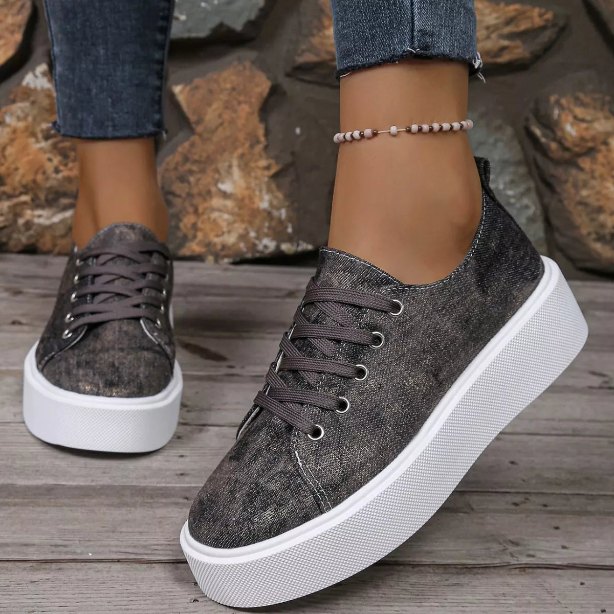Round Toe Platform Sneakers