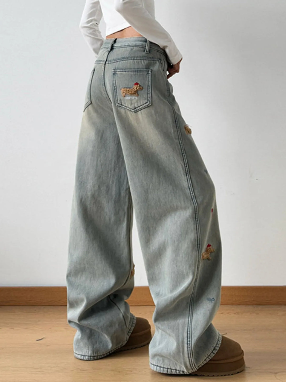 Embroidered Wide Leg Jeans - Ladyez