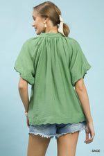 Umgee Floral Embroidered Hem Blouse