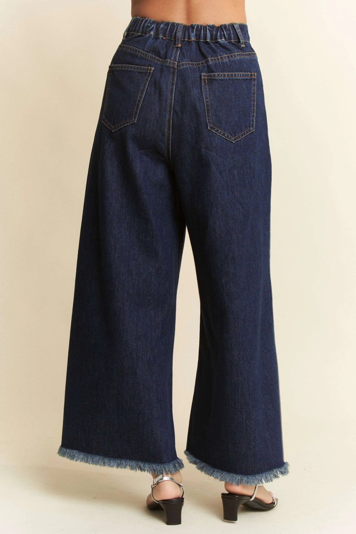 Davi & Dani Patch Pocket Wide Leg Culotte Jeans - Ladyez