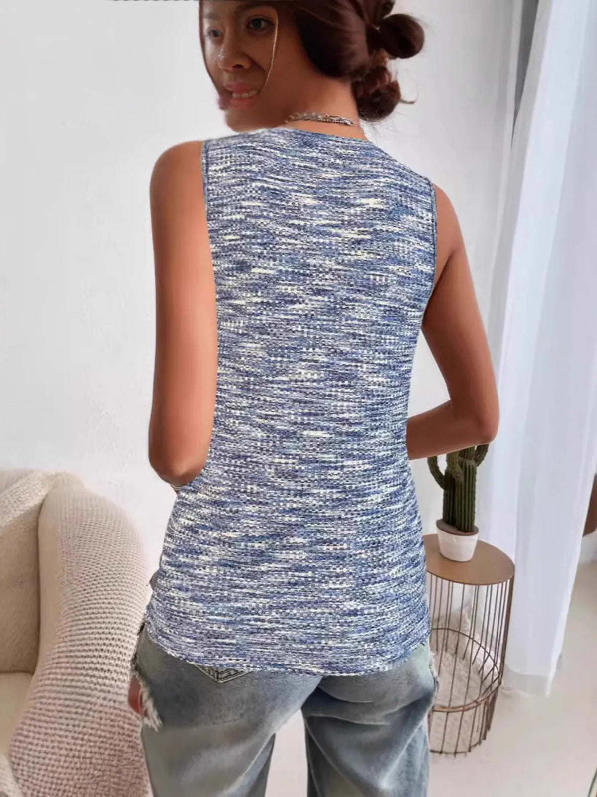Full Size V-Neck Tank Plus Size - Ladyez