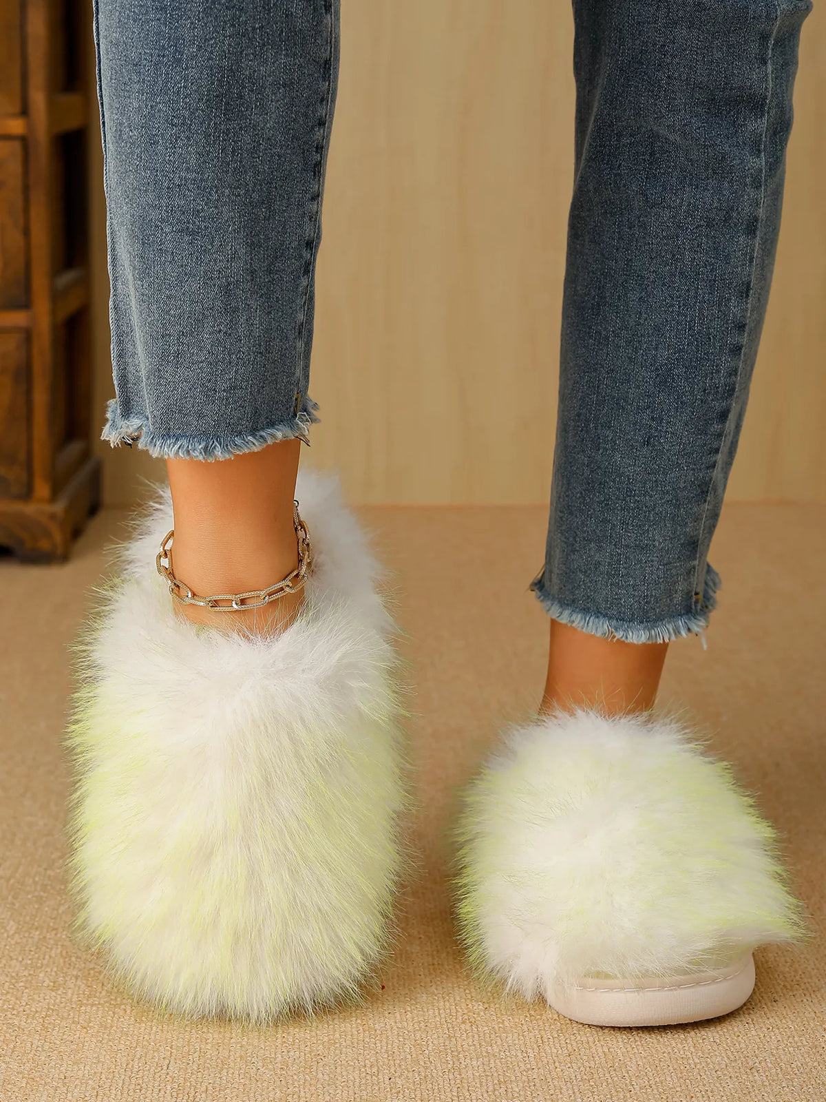 Fuzzy Round Toe Slippers - Ladyez