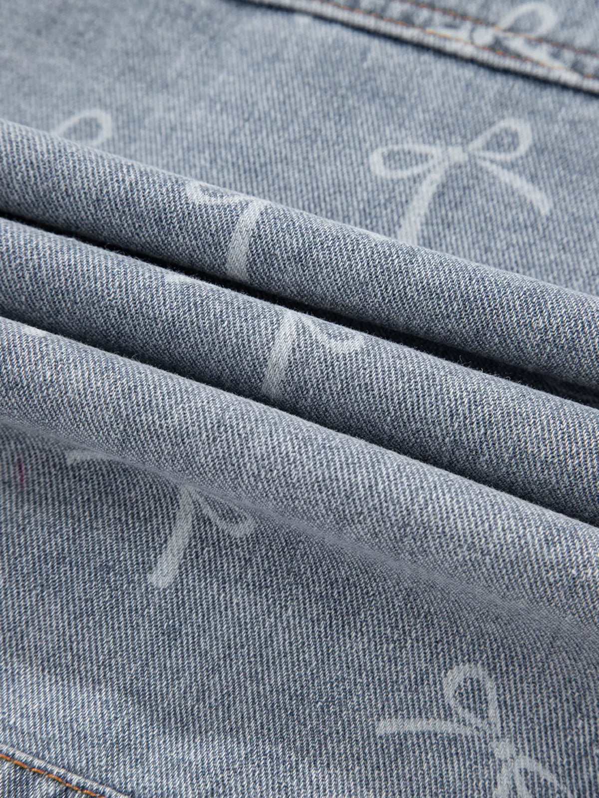 Bow Knot Print Light Wash Raw Hem Denim Jacket
