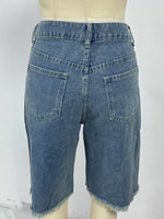 Frayed Hem Relaxed Fit Denim Shorts