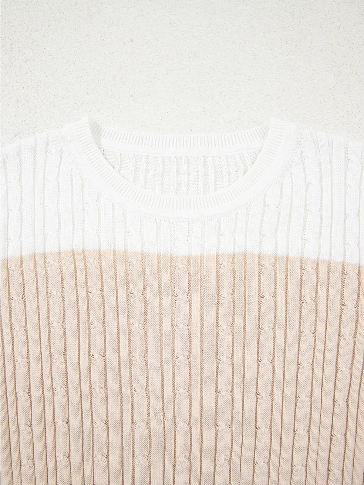Colorblock Cable Knit Round Neck Sweater