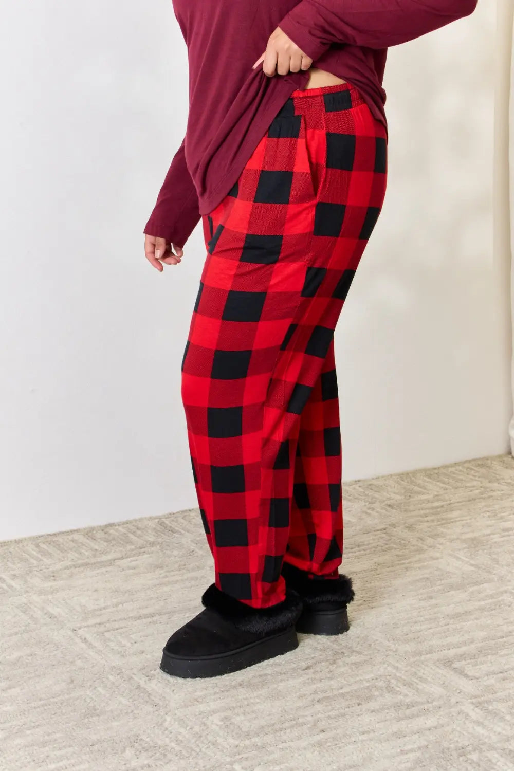 Zenana Full Size Plaid Round Neck Top and Pants Pajama Set - Ladyez