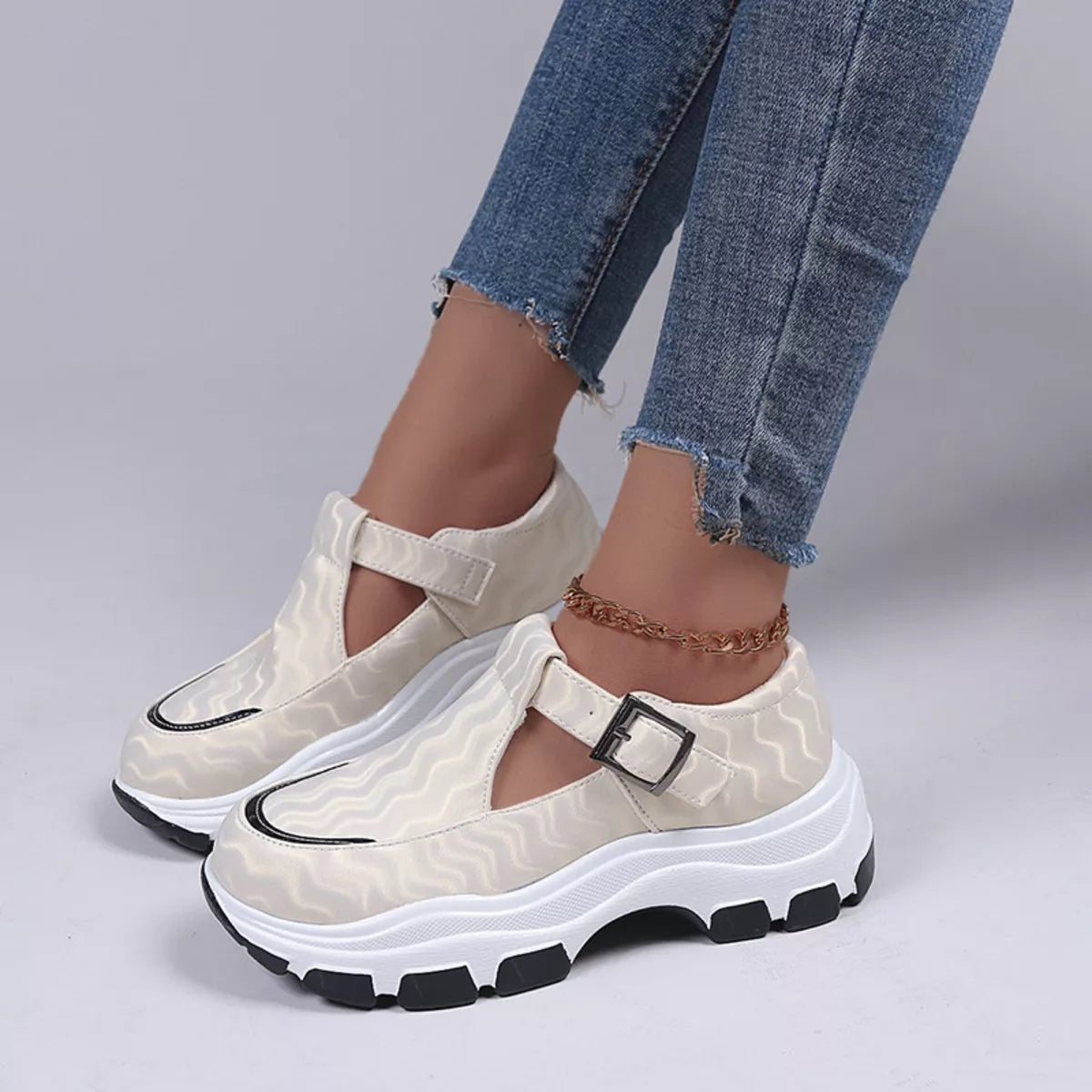 Round Toe Platform Loafers