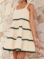 Contrast Trim Tie Shoulder Dress