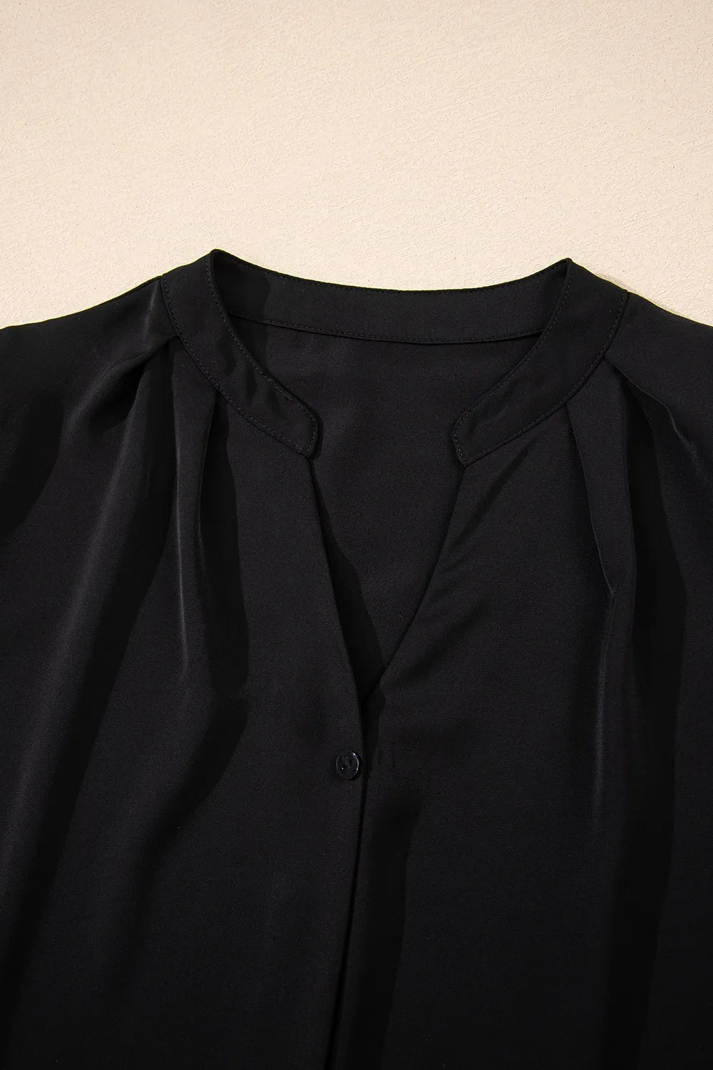 Short Sleeve Notched Blouse - Ladyez