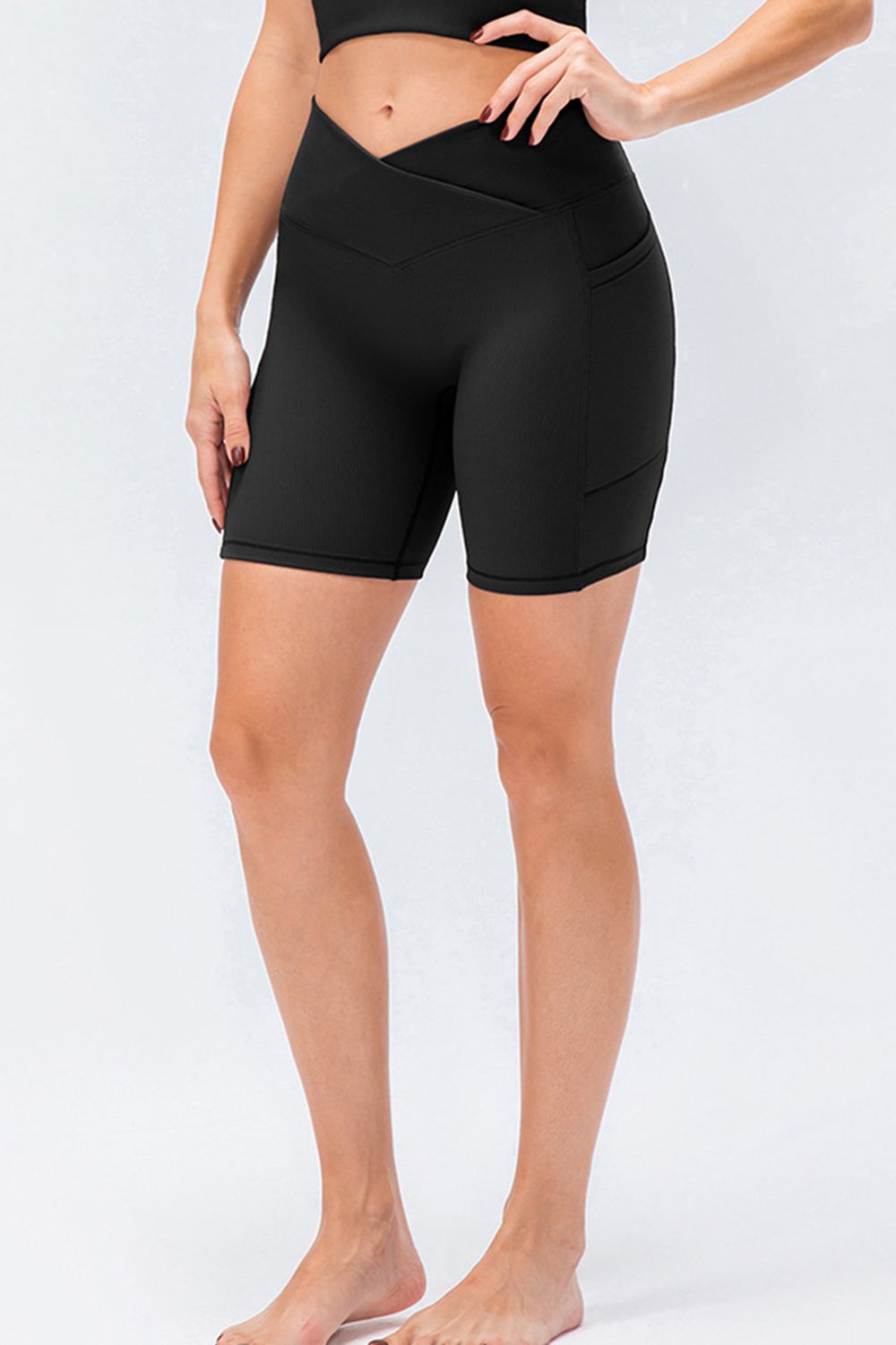 Slim Fit V-Waistband Sports Shorts - Ladyez