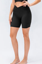Slim Fit V-Waistband Sports Shorts - Ladyez
