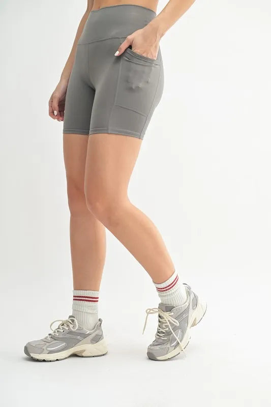 MONO B Venice Cloud Light Sculpt Biker Shorts - Ladyez